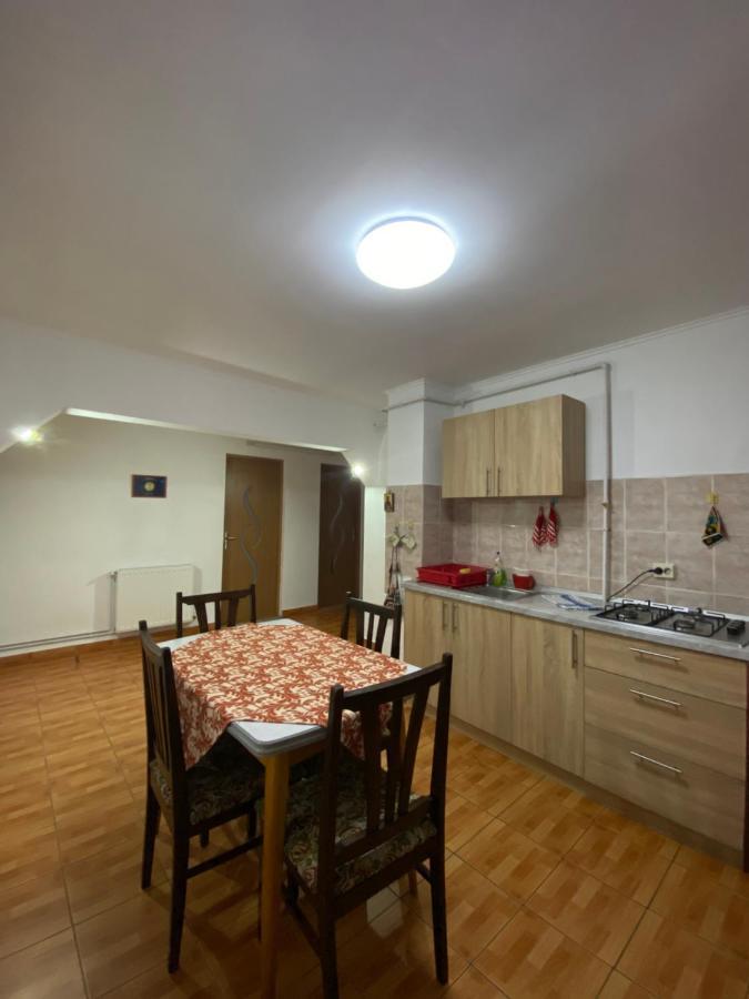 Dobra Haz Hotel Covasna Ngoại thất bức ảnh
