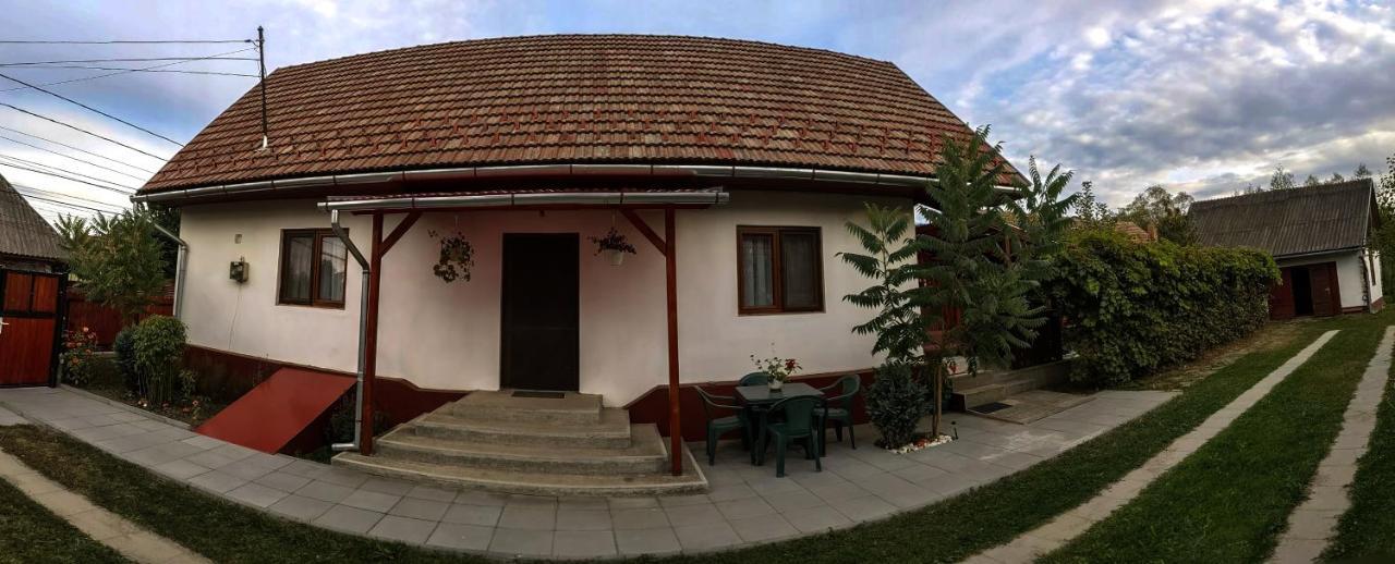 Dobra Haz Hotel Covasna Ngoại thất bức ảnh